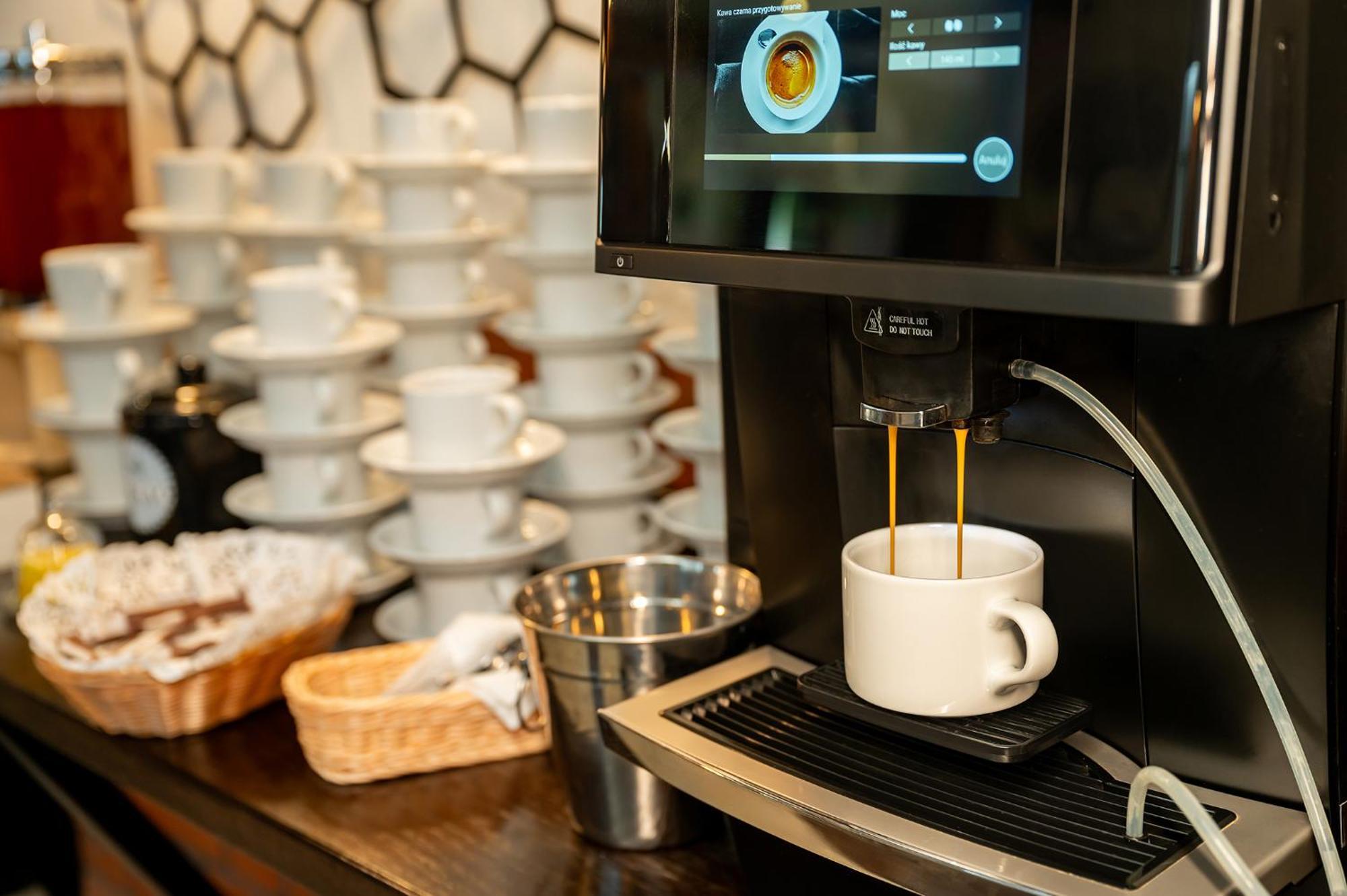 Hotel Dworski Galaktyczny Park Warzymice Ngoại thất bức ảnh
